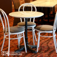 Café Tables : A unique attractive centre piece for every occasion