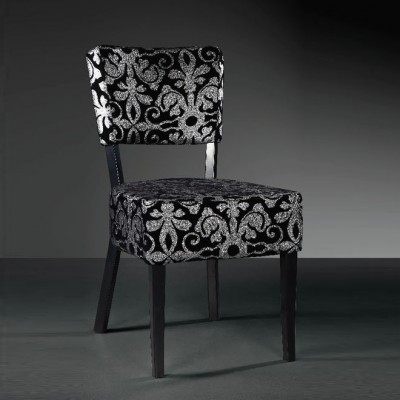 BANQUET_CHAIR1