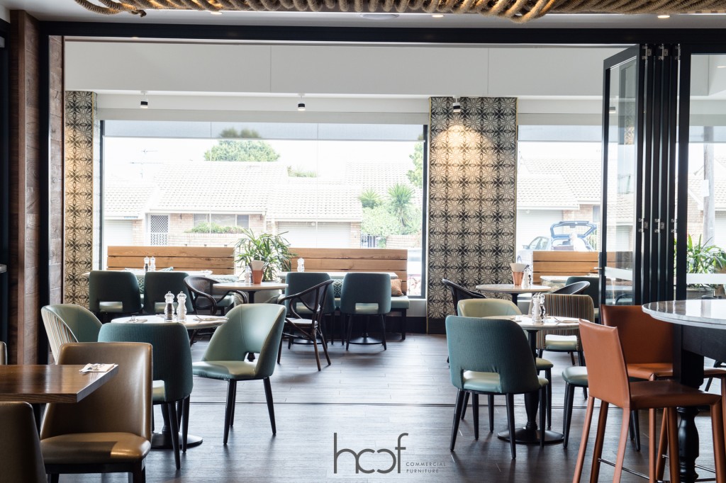 HCCF_Commercial_Furniture_Club_Toukley_Pub_Cafe